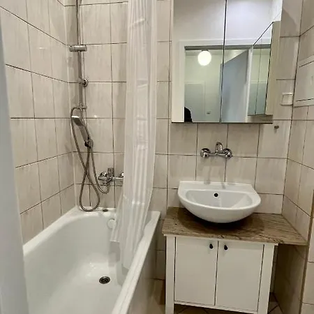 Hostel Krucza Warsaw