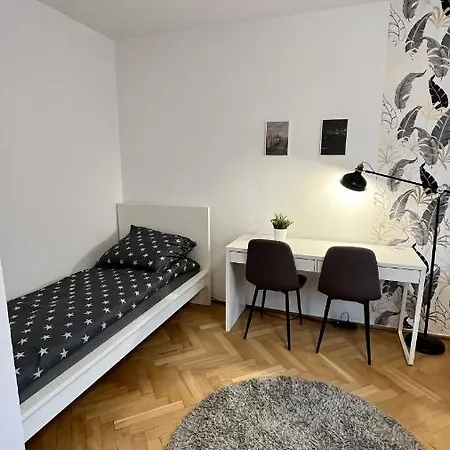 Krucza * Warschau