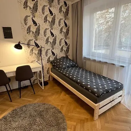 Krucza Warsaw