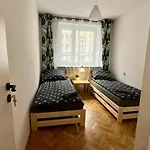 Krucza * Варшава