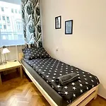 Хостел Krucza *