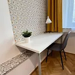 Krucza Хостел *